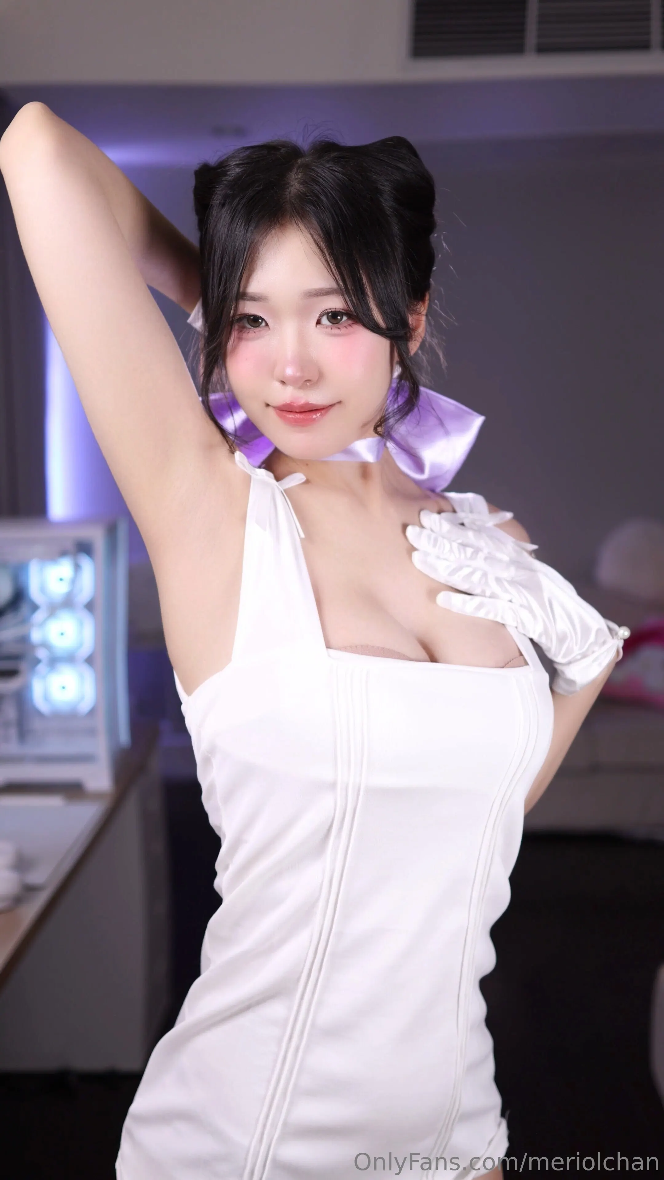 新加坡高颜值反差Rmeriolchan[145V-32GB][持续更新]