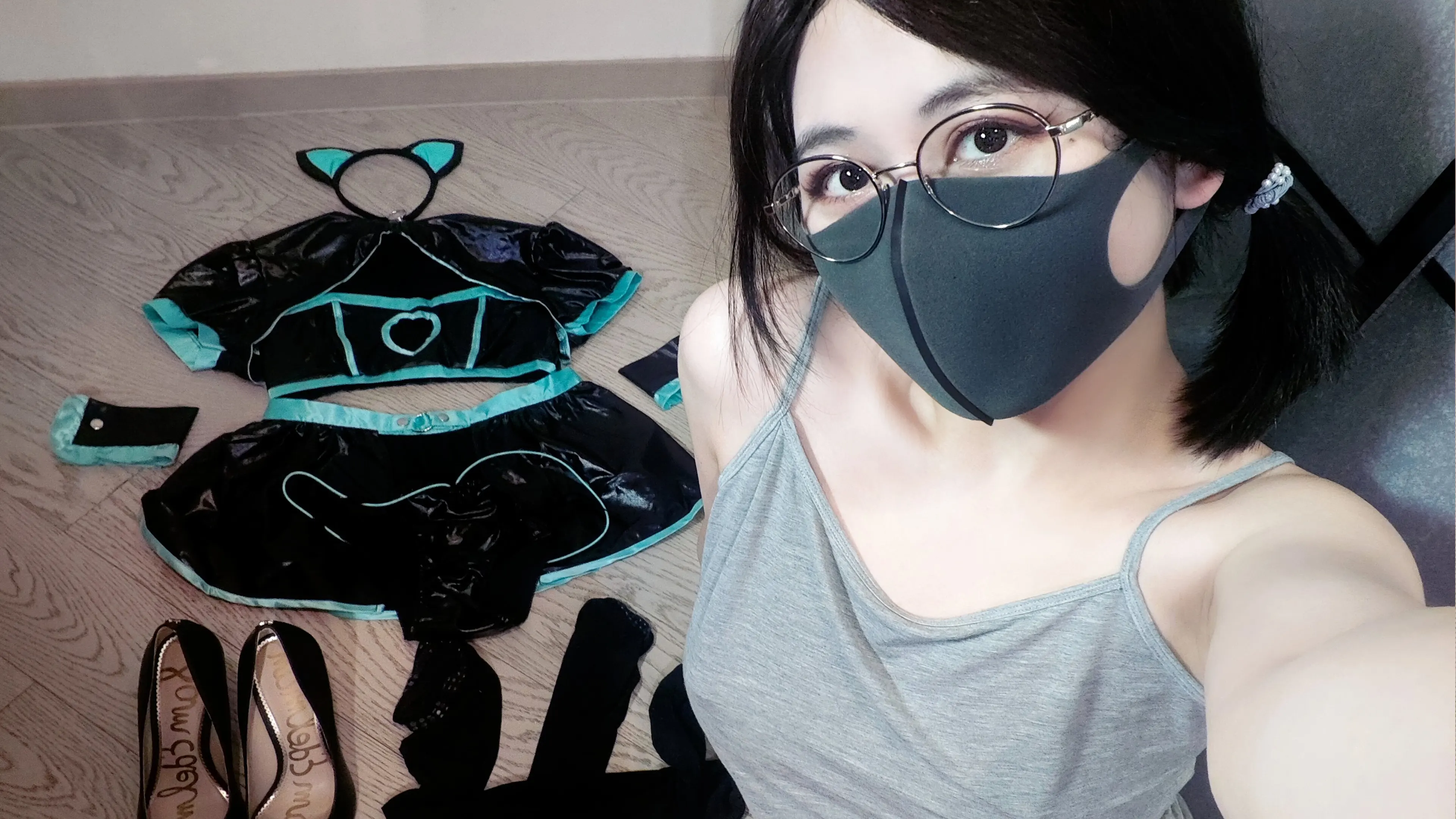 奶咪(Anaimiya) OF合集[292GB]