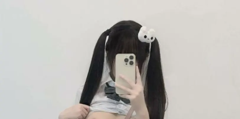 天生萝莉体网红【糕糕】视图合集[376P-363V -3.25G]