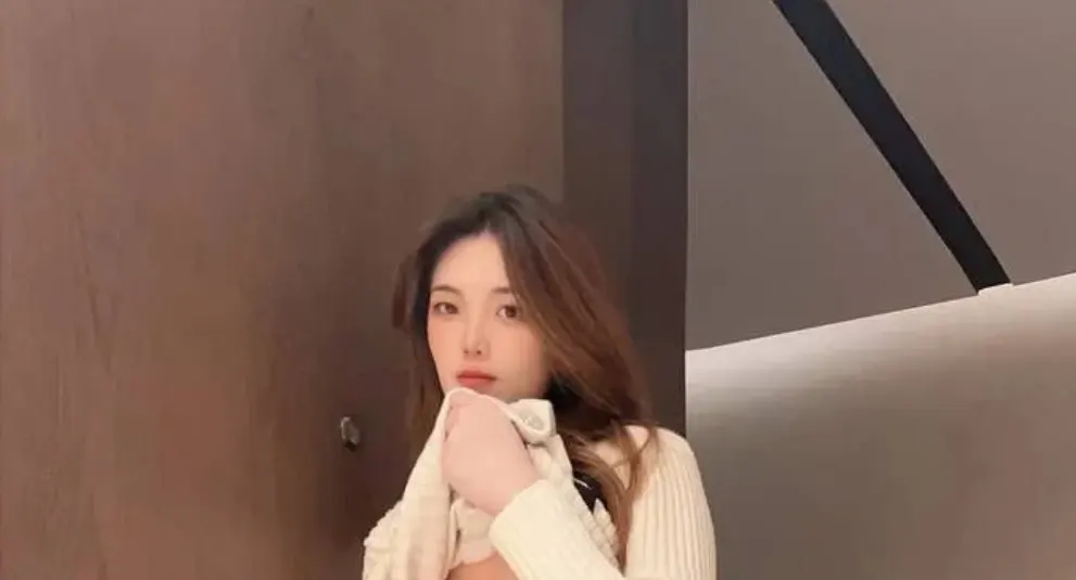 宝马哥bmwz女主露脸作品合集[243V-12GB]