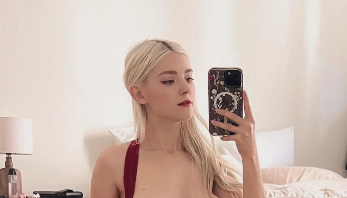 欧美人气P站第一名Eva Elfie 精品合集[555V-546GB][PIKPAK]