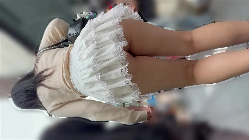 Pcolle/Gcolle JK少女各种抄底诱惑跟拍剧情付费视频[200V-238GB]