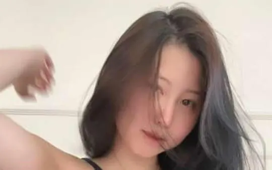 天然美乳肥臀一线天女神msbreewc合集[110V-55GB]