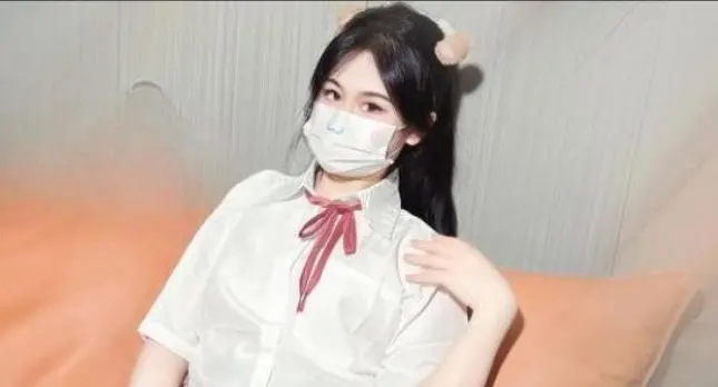 福利姬萌崽儿 JK嫩妹4K高清作品合集[22V-70GB]