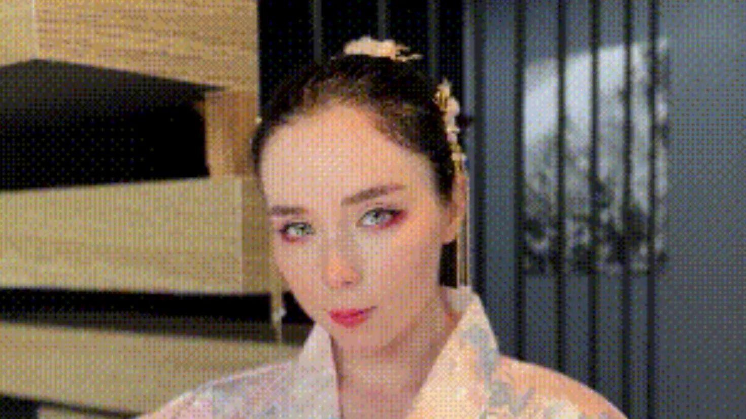 OF高质量俄罗斯Coser博主 sweetie_fox 合集 [105V-38GB]