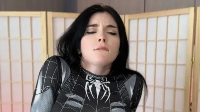 OF高质量俄罗斯Coser博主 sweetie_fox 合集 [105V-38GB]