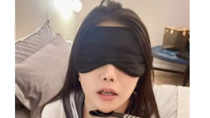 浙江颜值绿奴情侣 xingnu1230[37V-14GB]