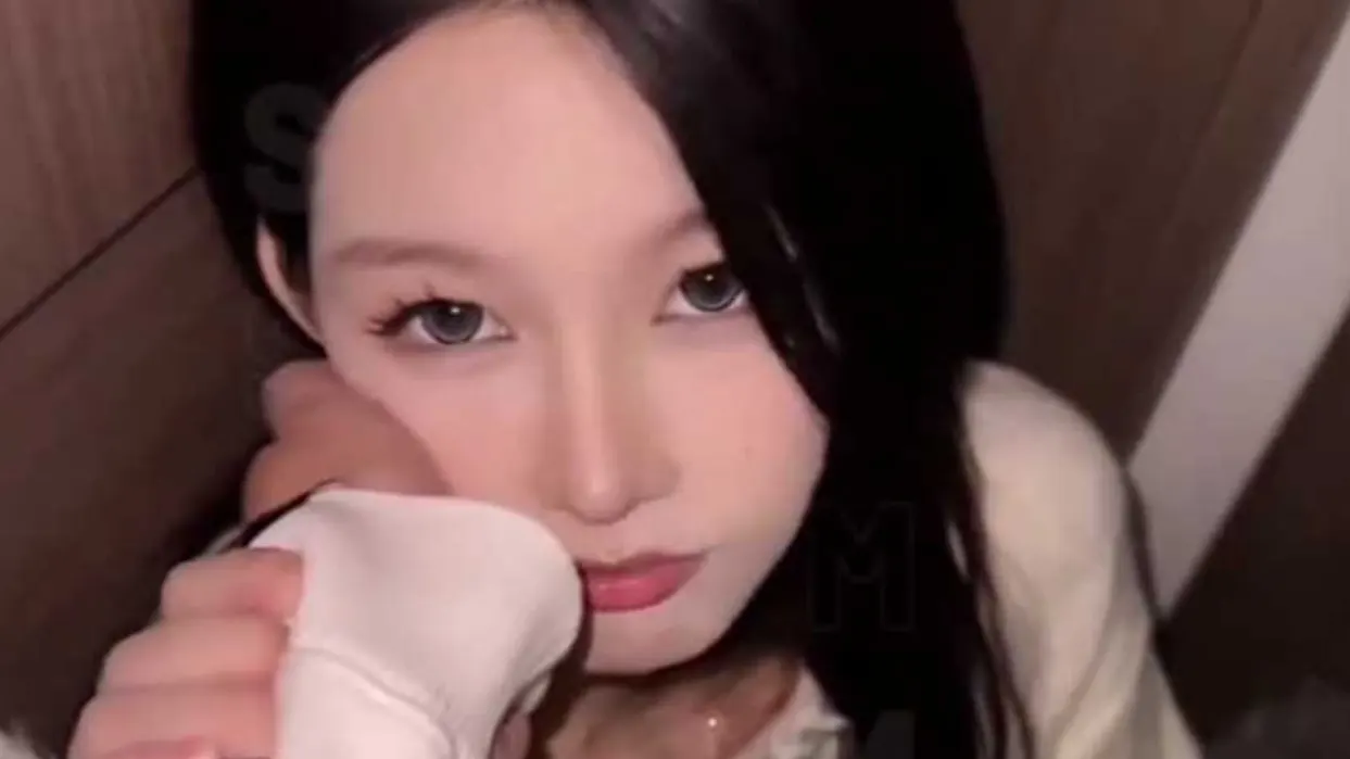 最近很火的T特 SARMS333 酷爱薄丝入穴[7V-1.8GB]