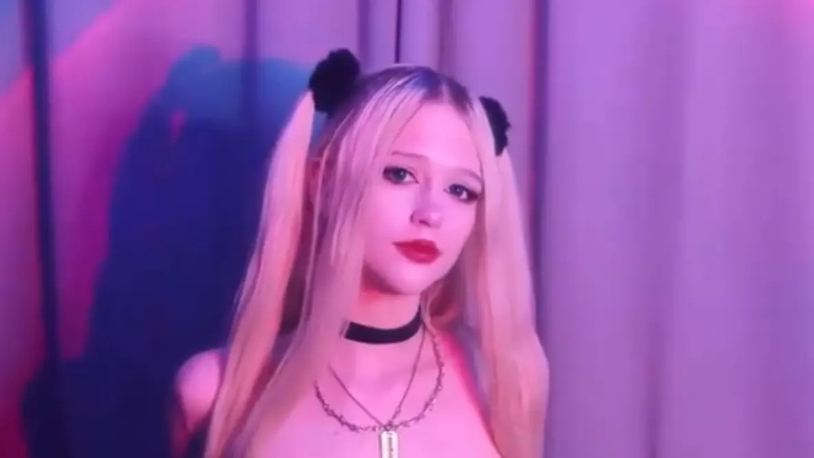 P站俄罗斯萝莉 YourLittleMai 合集[21V-3.6GB]