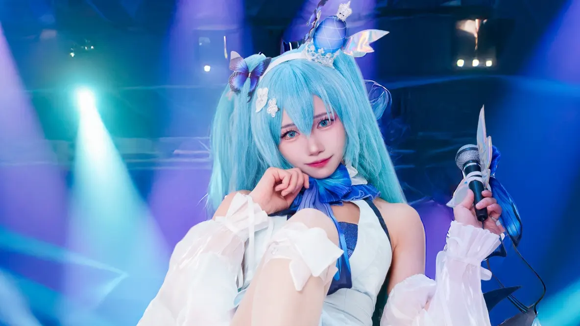 高质量Coser 草莓羽衣 合集 [80.4G]