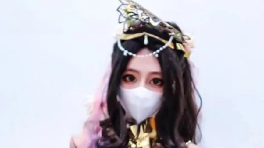 安安老师 25部E奶330分钟珍藏版[25V-5.4G]