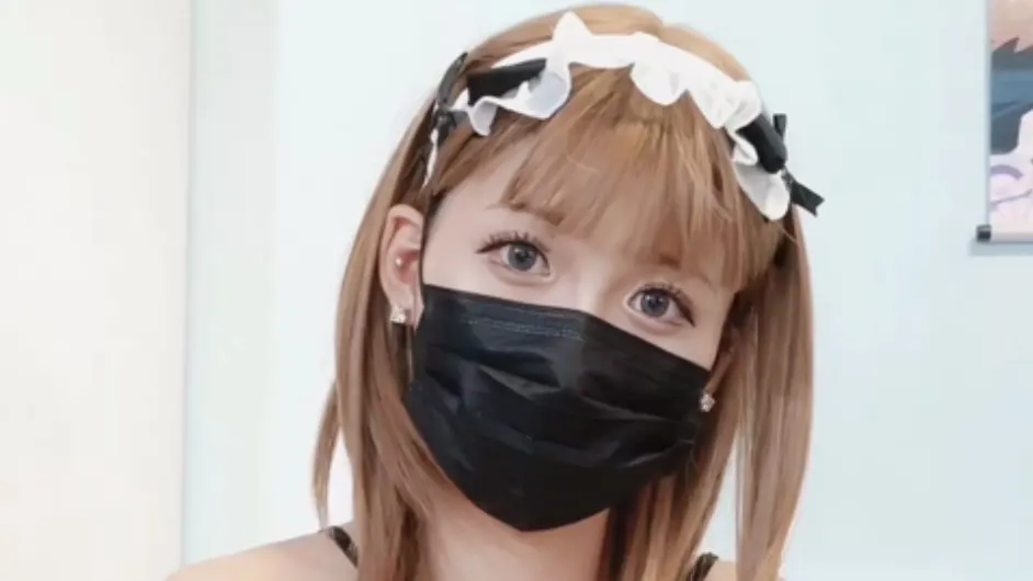 网红萝莉 白袜袜格罗丫 [24V-36G]