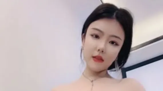 小白兔双fei 极品姐妹花[2V-3.6G]