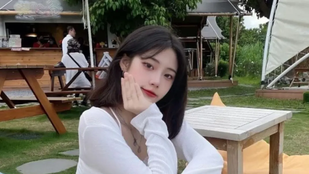 泄密精选 高颜值妹子被男友曝光小合集 [177V-8G]