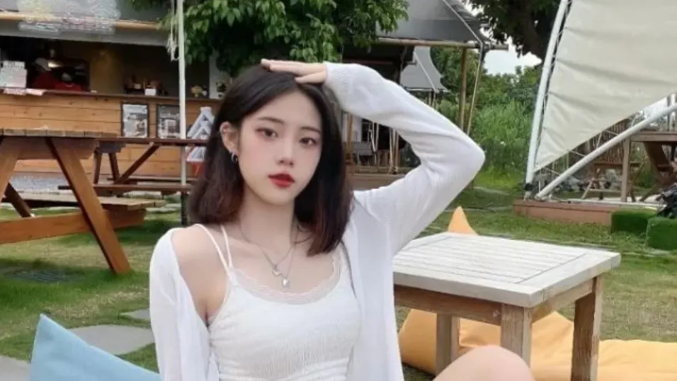 泄密精选 高颜值妹子被男友曝光小合集 [177V-8G]