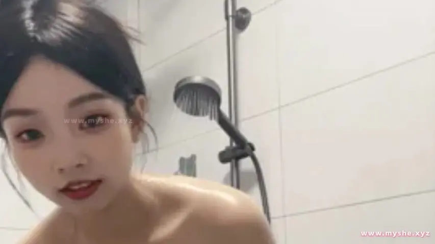 纯情甜妹 一只张张包 直播合集 44v55G